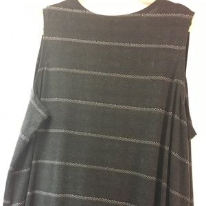 NWOT Lularoe large joy vest